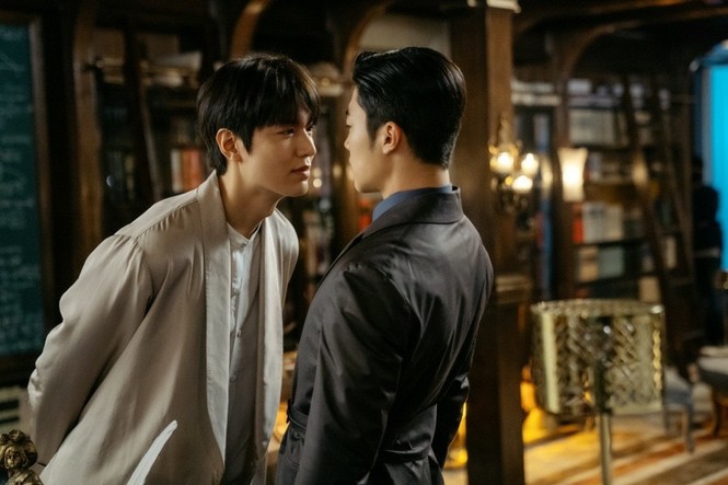 Rốt cuộc The King của Lee Min Ho là phim ngôn tình hay đam mỹ? - ảnh 2