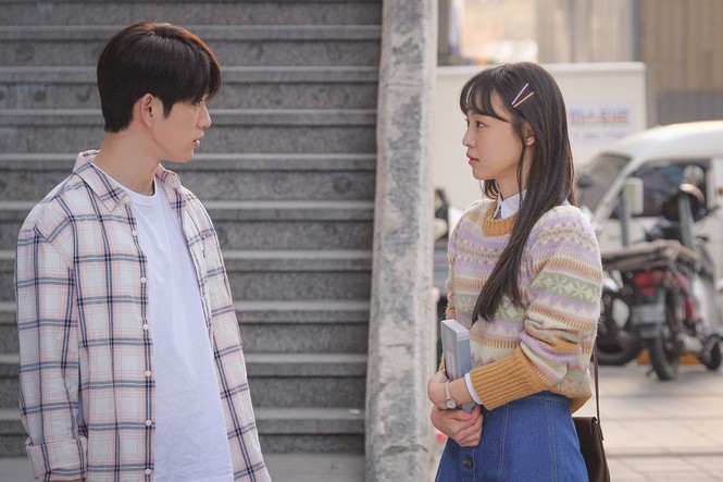 Lee Bo Young trở lại với dự án phim khiến khán giả suy ngẫm: “Có nên trở lại với tình đầu