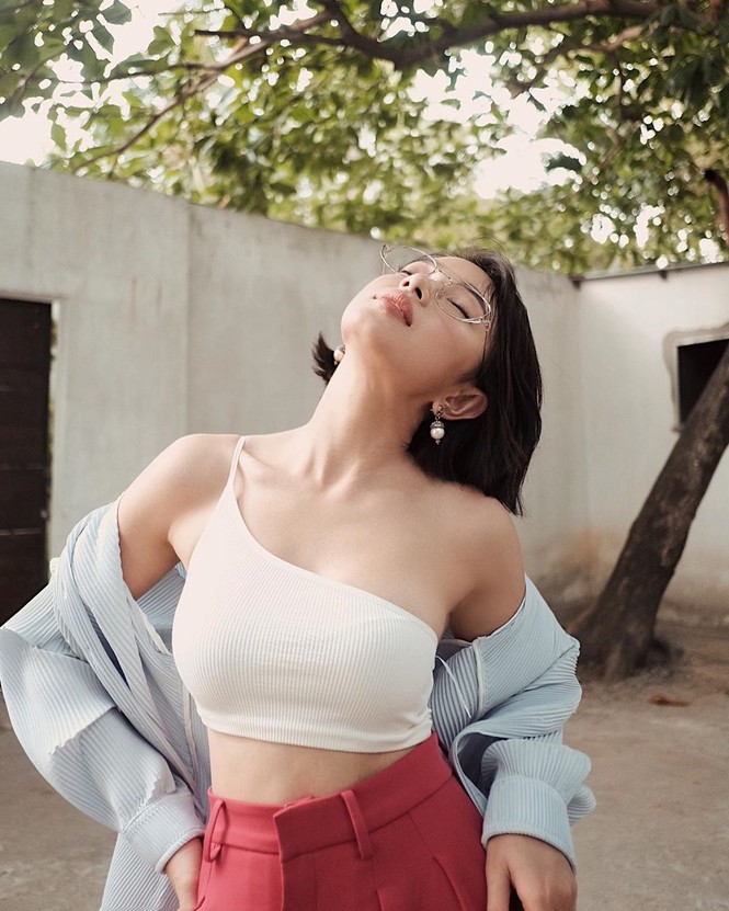 Thời trang sao Việt tuần qua: Ngập tràn ánh nắng, tưng bừng sắc màu mùa Hè! - ảnh 2
