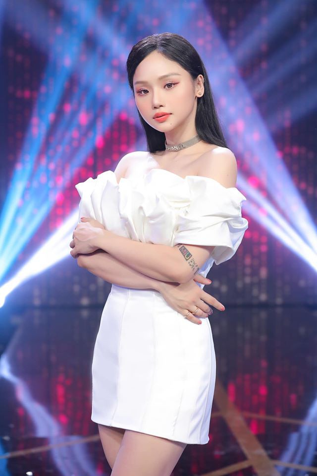 Sắc trắng đổ bộ thời trang sao Việt tuần qua: Các kiểu crop-top tiếp tục lên ngôi - ảnh 13