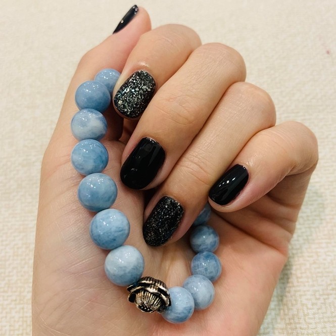 Màu móng tay bạn yêu thích cũng có thể tiết lộ những điều bất ngờ về con người của bạn đấy! - ảnh 2