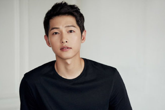 Song Joong Ki lộ chuyện hẹn hò, tin đồn thất thiệt hay chỉ là chiêu quảng bá phim mới? - ảnh 1