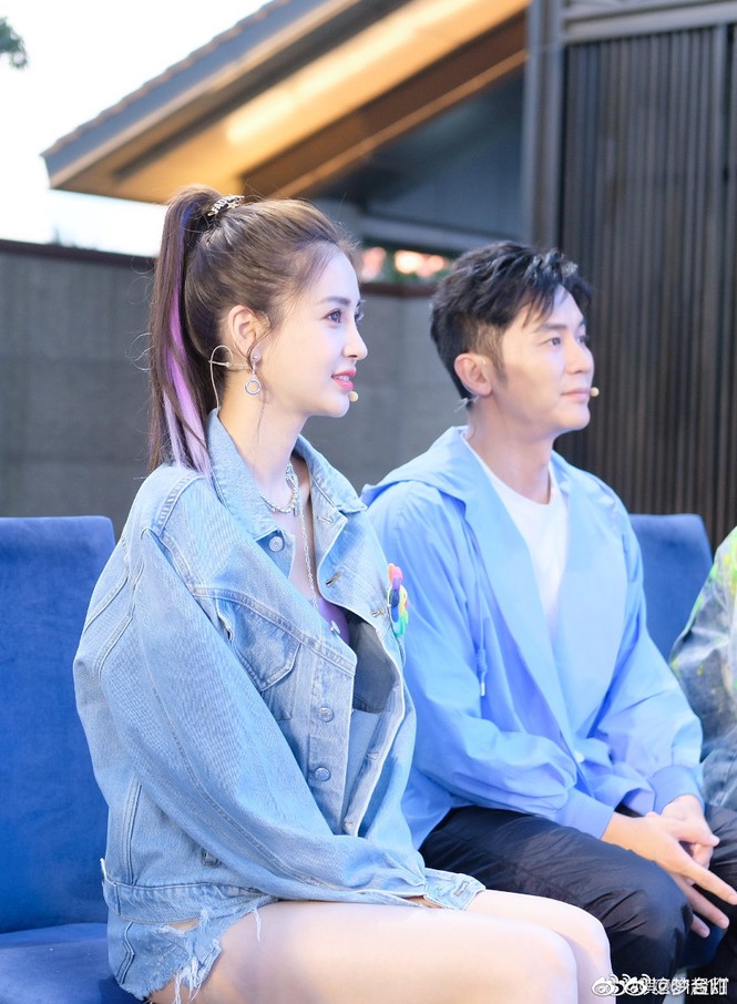 “Gái một con” Angela Baby xuất hiện như thiếu nữ đôi mươi trên show thực tế - ảnh 5