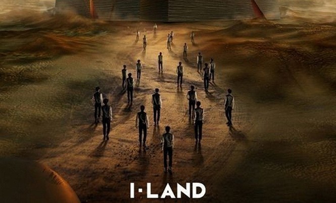 Sau khi phát sóng tập có BTS, show sống còn I-LAND thông báo có nhân viên nhiễm COVID-19 - ảnh 1
