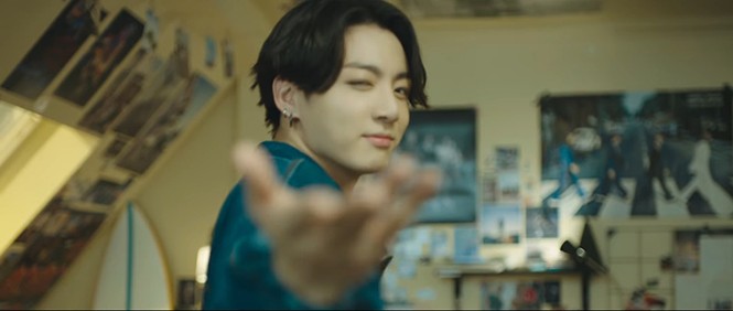 Teaser MV Dynamite của BTS ẩn chứa nhiều thông điệp thú vị, từng chi tiết đều có ý nghĩa - ảnh 4