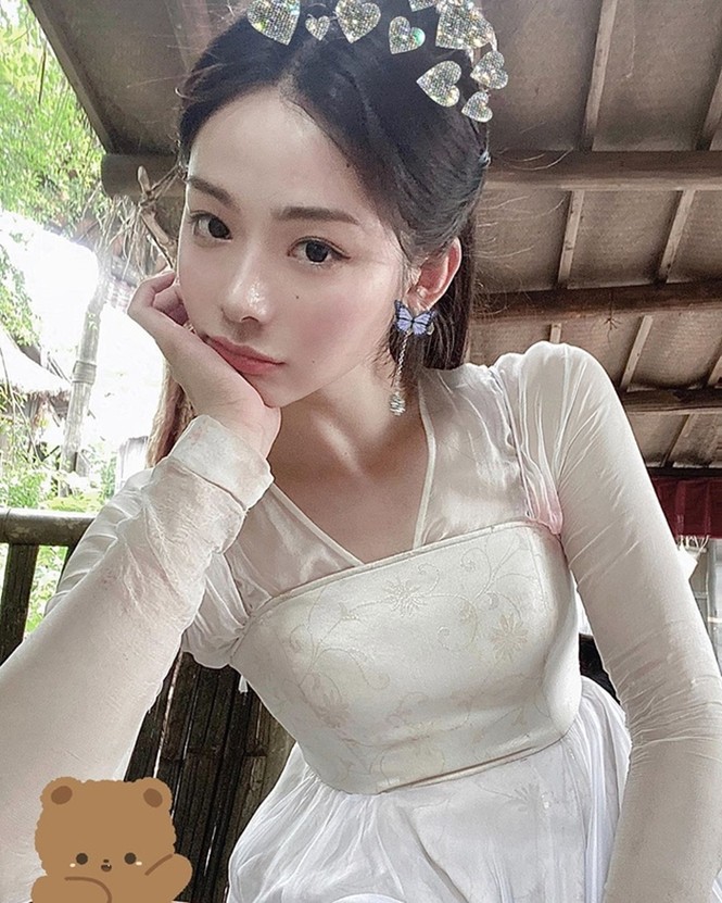 Diễn viên đóng thế Lưu Diệc Phi trong Mulan bất ngờ được netizen Trung hết lời khen ngợi - ảnh 5