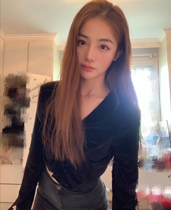 Diễn viên đóng thế Lưu Diệc Phi trong Mulan bất ngờ được netizen Trung hết lời khen ngợi - ảnh 4