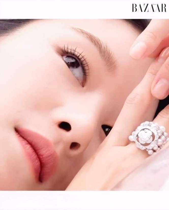 Seo Ye Ji khiến fan lo lắng vì thân hình như