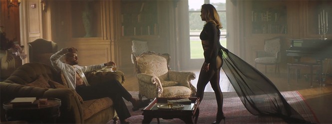 Jennifer Lopez, Demi Lovato & Erin Moriarty gia nhập dàn sao quốc tế diện đồ Công Trí - ảnh 2
