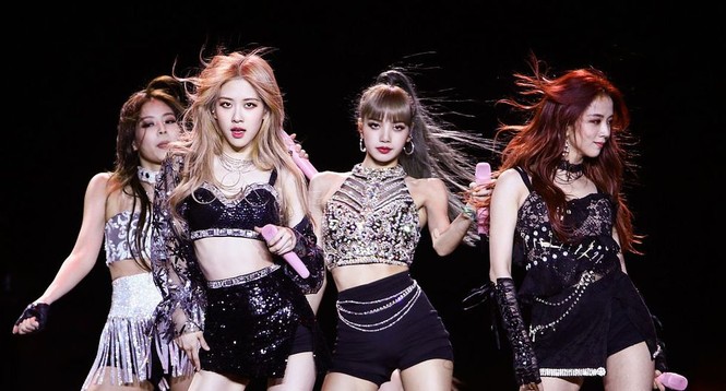 Cách Jisoo làm đẹp trước mỗi lần chụp hình rất đơn giản, nhưng lại là điều cấm kị của idol - ảnh 4