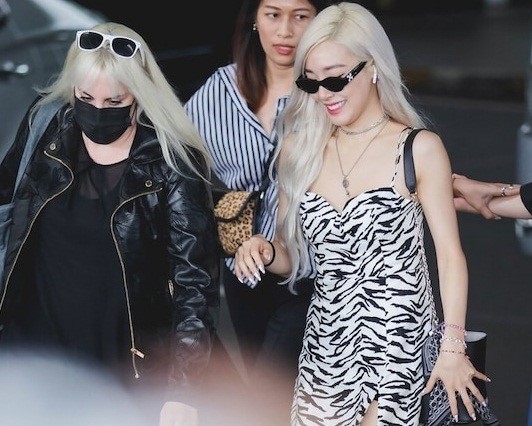Quản lý của Tiffany Young nhiễm COVID-19, thành viên SNSD phải tự cách ly tại nhà - ảnh 1