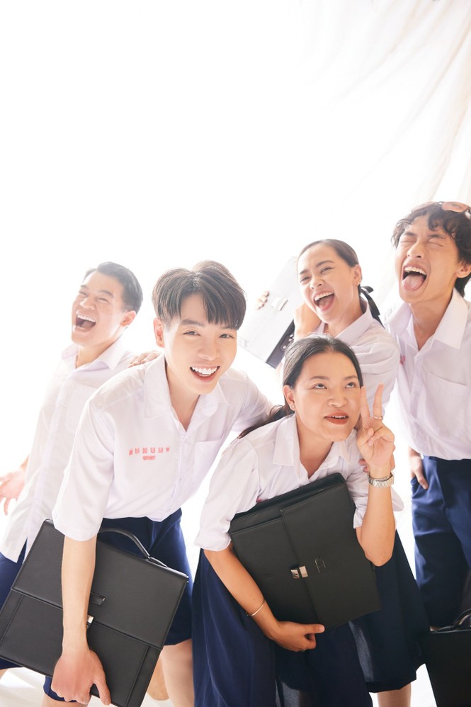 Đức Phúc comeback với màu sắc âm nhạc mới, hội tụ cả một