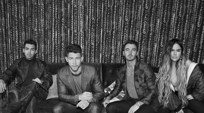 Jonas Brothers chính thức
