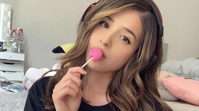 Nữ streamer 17 triệu followers gây khó hiểu khi nài nỉ dân mạng hủy bớt lượt theo dõi - ảnh 3
