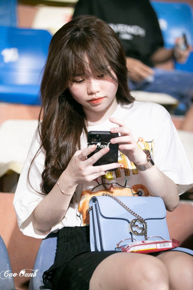 Loạt ảnh chứng minh rằng dù Quang Hải có