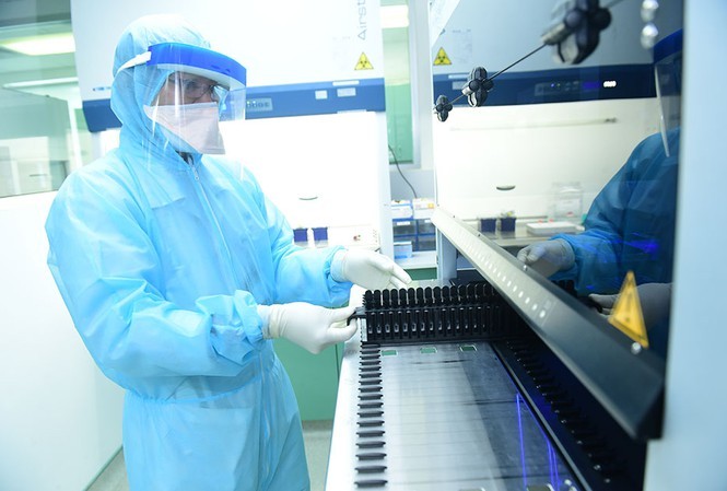 Lịch trình di chuyển phức tạp của nhân viên Đài truyền hình Việt Nam mắc COVID-19 - ảnh 1