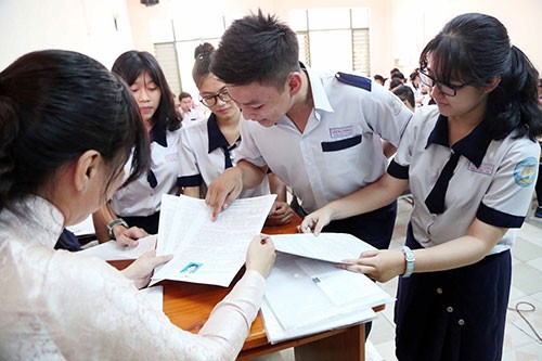 ĐH Ngoại thương, HV Ngân hàng và nhiều Đại học trường công bố điểm sàn xét tuyển năm 2020 - ảnh 2