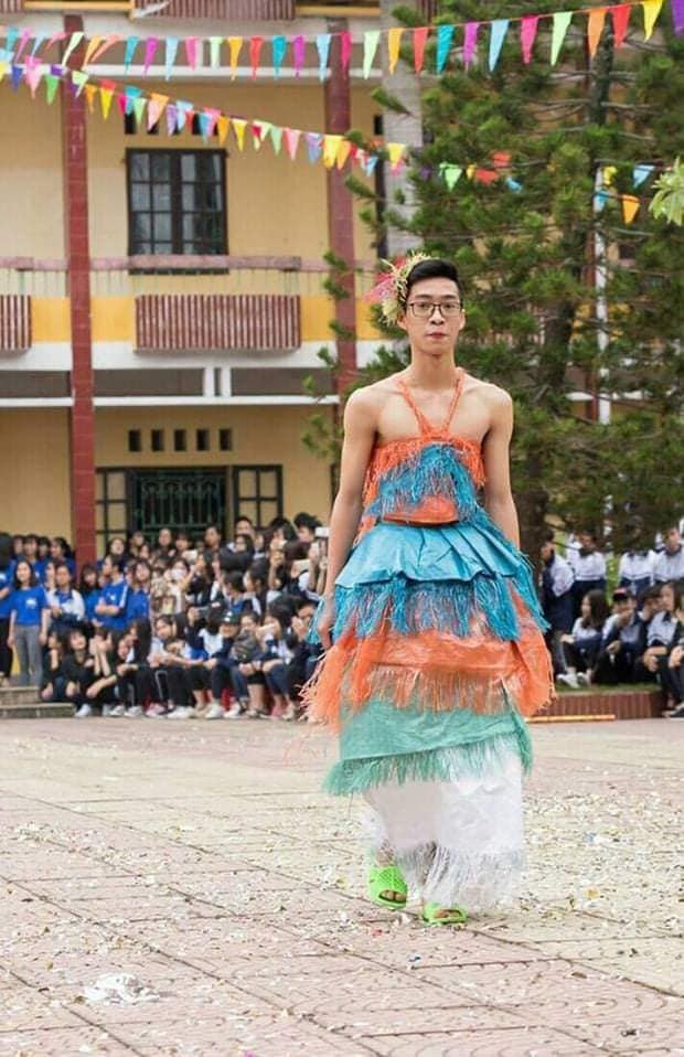 Khi trường học trở thành