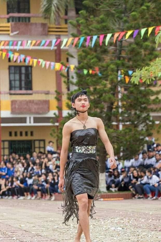 Khi trường học trở thành