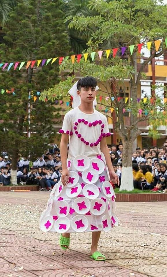 Khi trường học trở thành