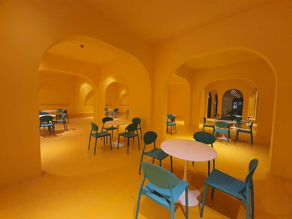 Canteen của trường Đại học ở Đà Lạt với tông màu siêu độc đáo, bạn đã