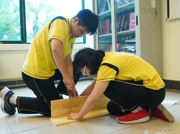Học sinh lớp 8 tìm giải pháp cải thiện ô nhiễm nguồn nước bằng ứng dụng hạt nanoTIO2 - ảnh 6