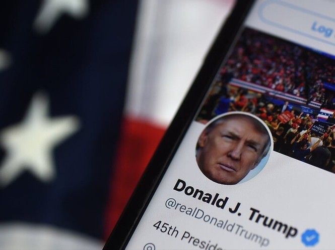 Facebook, Twitter kiểm soát chặt nhiều nội dung liên quan đến cuộc bầu cử Tổng thống Mỹ - ảnh 1