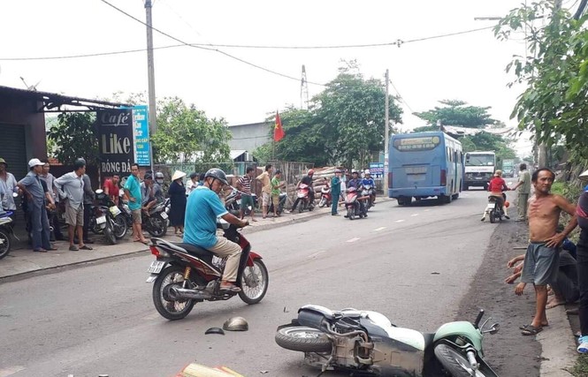 Va chạm với xe buýt, người đàn ông bị cán tử vong - ảnh 1