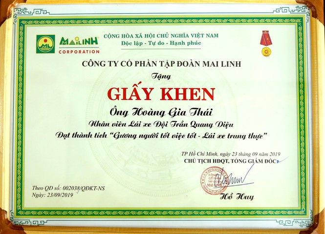 Tài xế taxi được nhận gần 50 triệu sau 1 năm không tìm thấy khổ chủ - ảnh 1