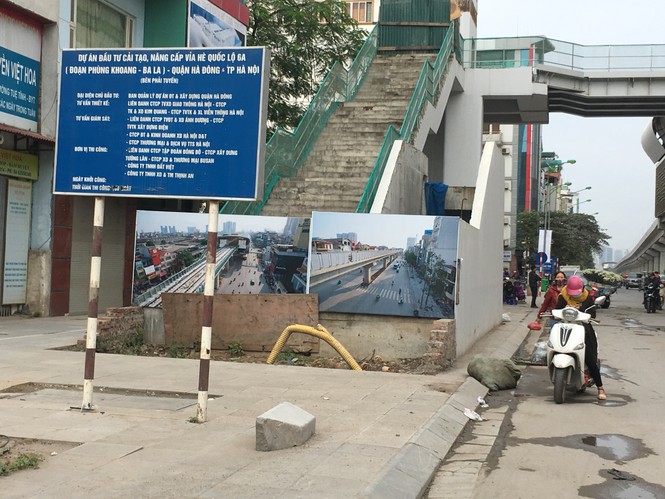 Hiểu nhầm chỉ đạo của thành phố, quận huyện 'đua nhau' lát vỉa hè? - ảnh 2
