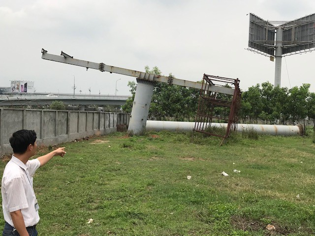 Hà Nội 'loạn' quảng cáo tấm lớn - ảnh 5