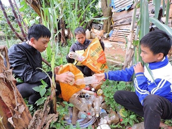 Lễ trao Học bổng Đọt Chuối Non lần thứ 6-2015 - ảnh 5