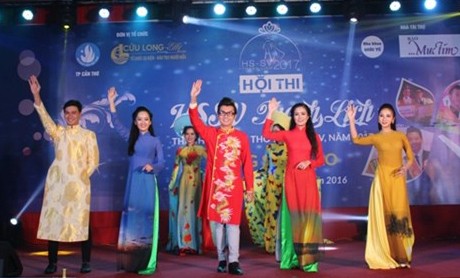 89 thí sinh dự 'Học sinh, sinh viên thanh lịch' TP Cần Thơ - ảnh 6
