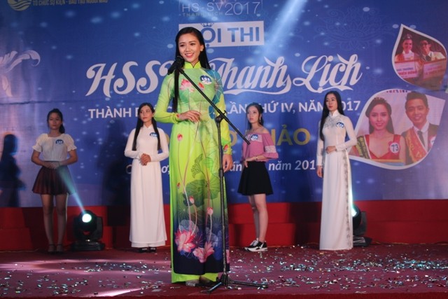 89 thí sinh dự 'Học sinh, sinh viên thanh lịch' TP Cần Thơ - ảnh 3