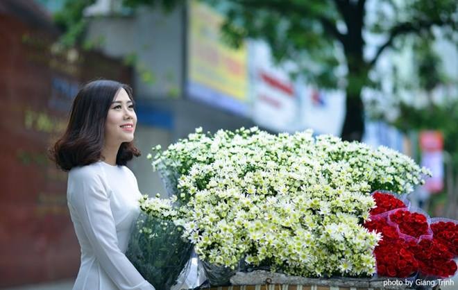Dịu dàng cúc hoạ mi xuống phố - ảnh 2
