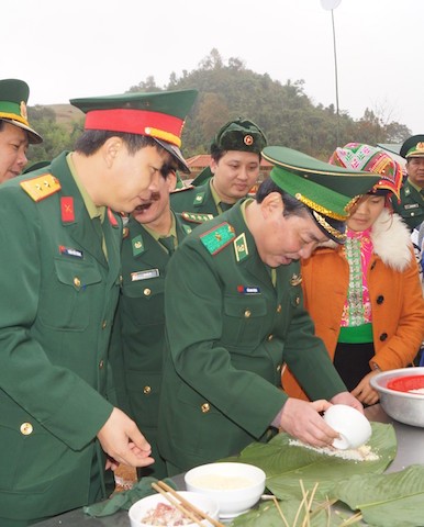 Rộn ràng Xuân Biên phòng - ảnh 3