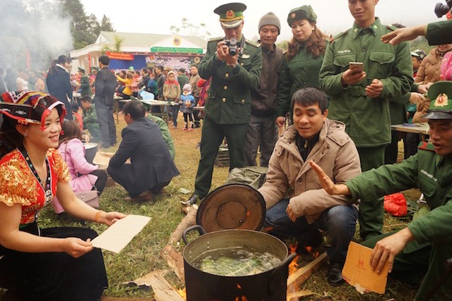 Rộn ràng Xuân Biên phòng - ảnh 5