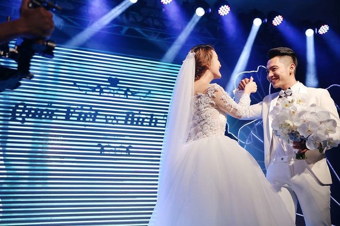 đám cưới ca sĩ mai quốc việt - ảnh 1