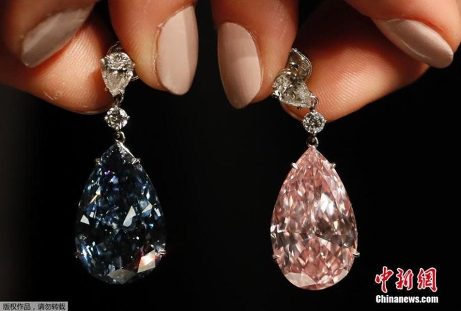 Lóa mắt với đôi khuyên tai kim cương giá hơn 1.000 tỉ - ảnh 1