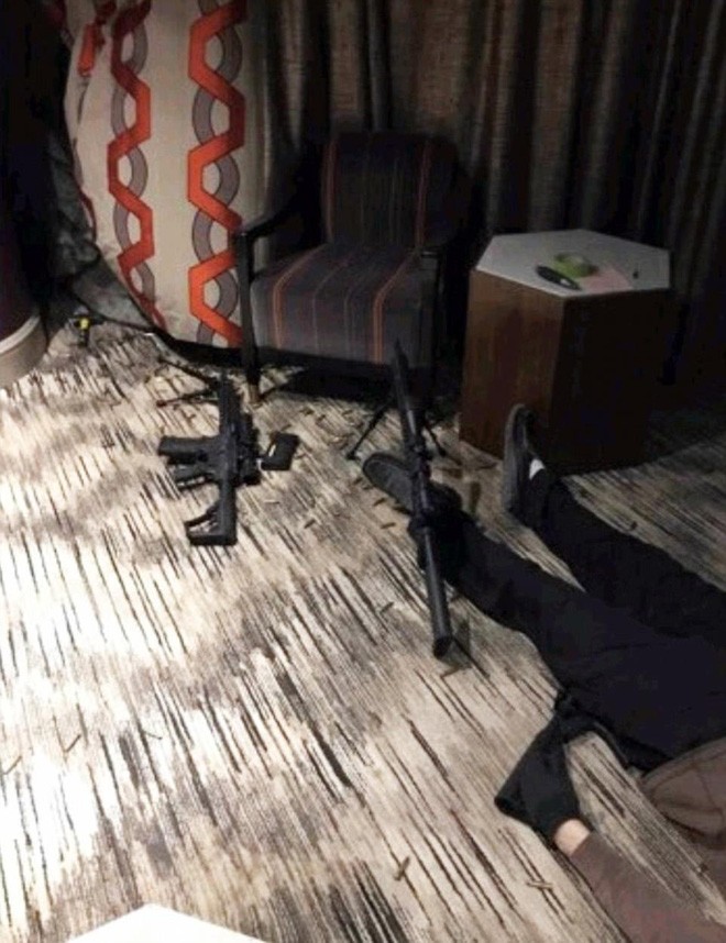 Kẻ xả súng ở Las Vegas định mua đạn dẫn đường, nghi để tăng thương vong - ảnh 1
