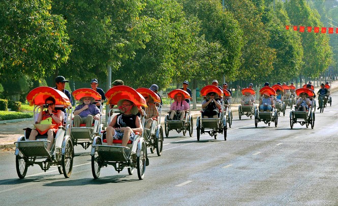 Phan Thiết đông vui với tuần lễ du lịch Bình Thuận 2017 - ảnh 3