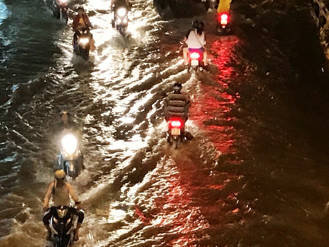 Nan giải bài toán chống ngập TPHCM: Gian nan tìm giải pháp - ảnh 4