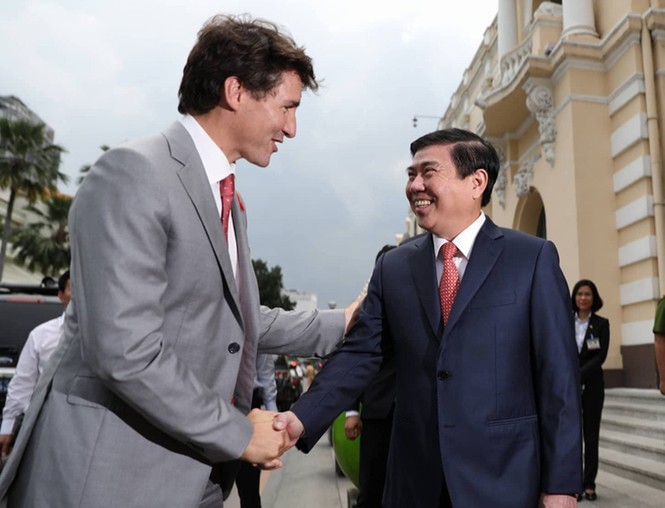 Thủ tướng Canada Justin Trudeau gặp Chủ tịch UBND TPHCM - ảnh 1