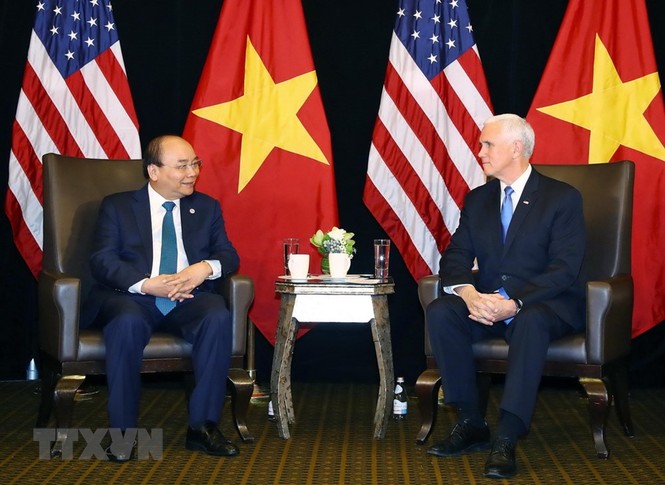 Thủ tướng Nguyễn Xuân Phúc gặp Phó Tổng thống Mỹ Mike Pence - ảnh 5