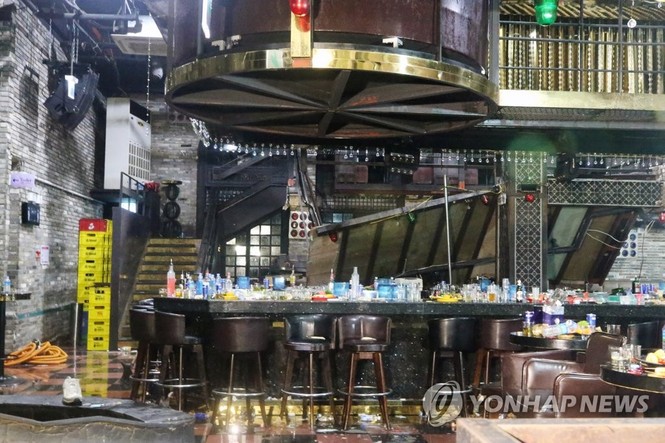Sập gác lửng trong hộp đêm, gần 20 người thương vong - ảnh 2