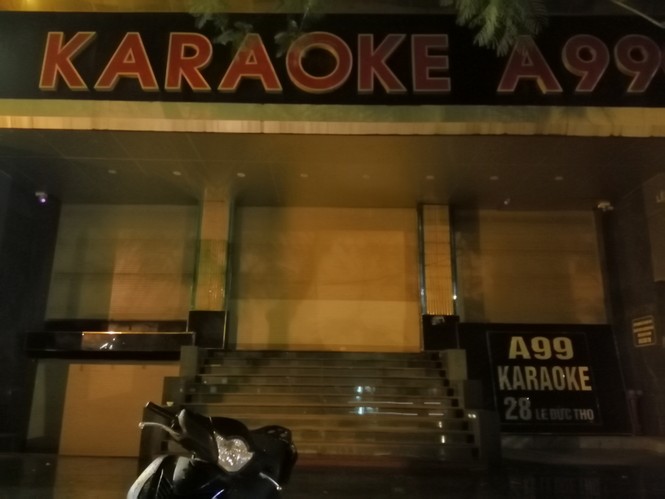 Các quán karaoke trên địa bàn Hà Nội đồng loạt đóng cửa để phòng chống COVID-19 - ảnh 5