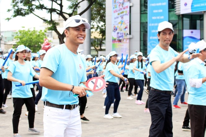 Hồng Đăng, Bảo Thanh gửi thông điệp 'Vì một Việt Nam không khói thuốc' - ảnh 3