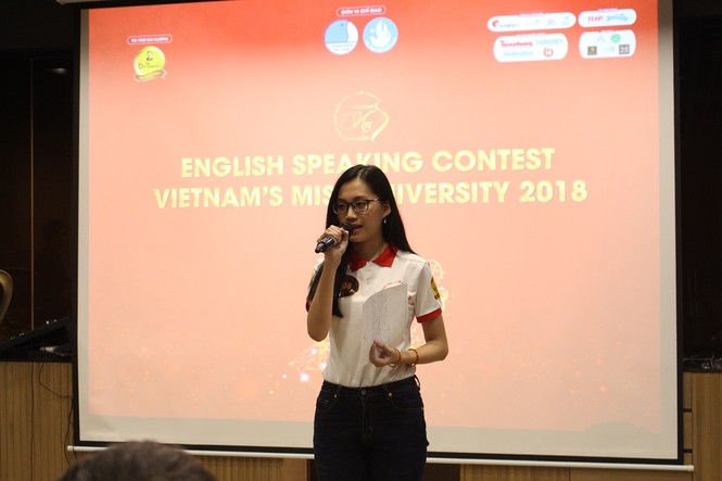 Thí sinh Hoa khôi sinh viên tự tin hùng biện tiếng Anh - ảnh 5
