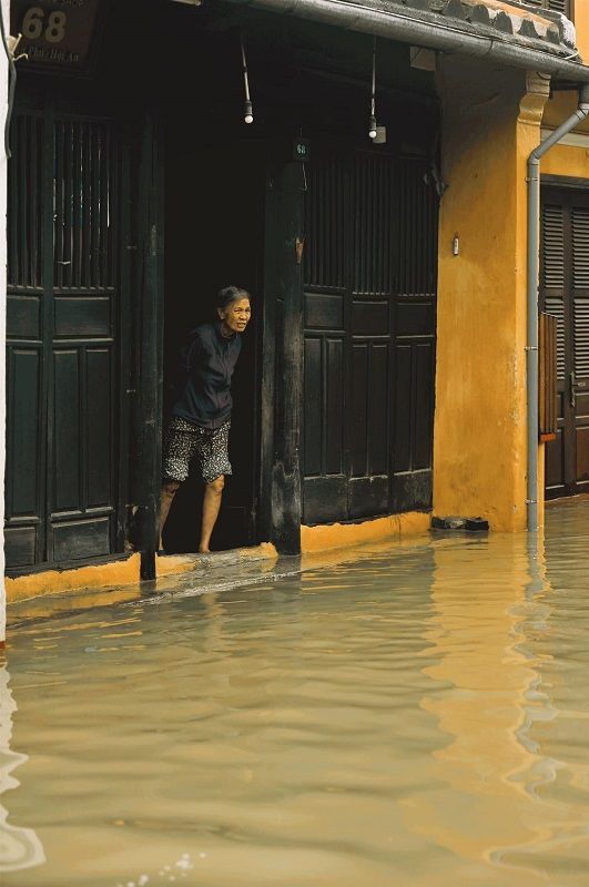 “Sau cơn mưa trời lại sáng - Sau bão tố, Hội An sẽ đẹp lại thôi” - ảnh 17