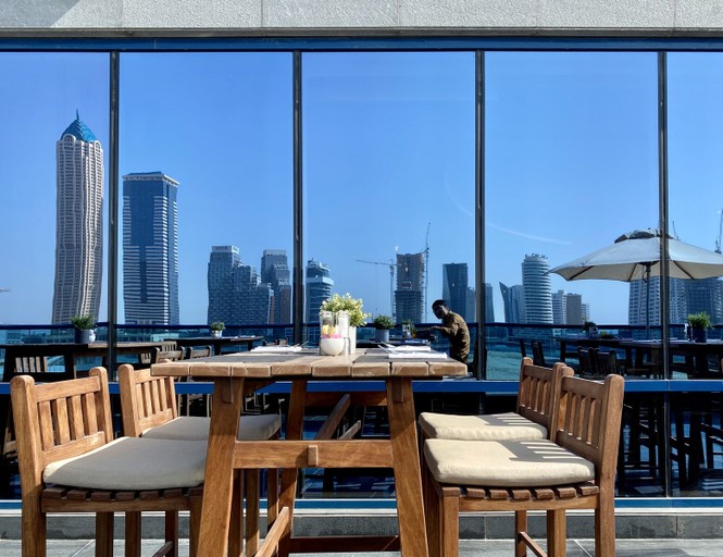 COVID-19: Nhật ký hồi hương (kỳ 1): Vội vã rời Dubai - ảnh 4